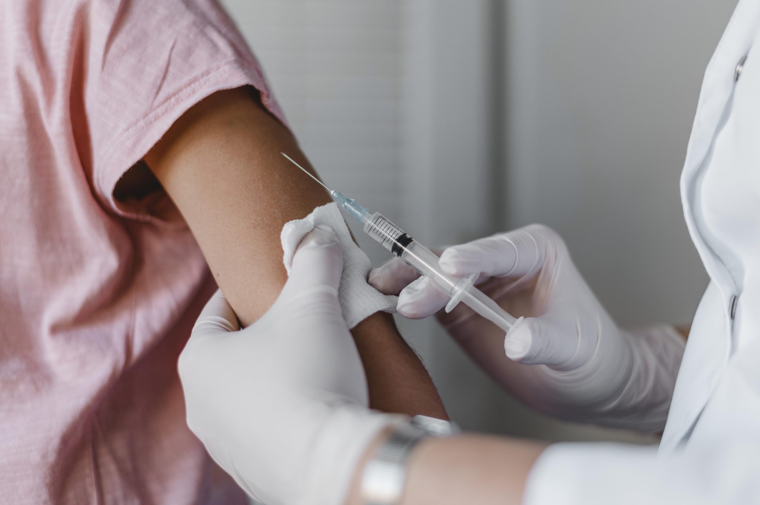 Mengenal Lebih Dalam: Vaksin dan Penyakit yang Dicegahnya